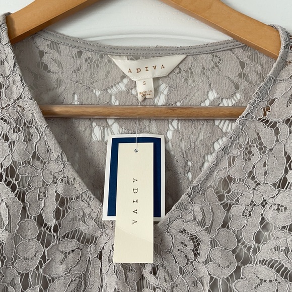 Adiva Gray Flare Sleeve Top - Picture 4 of 6